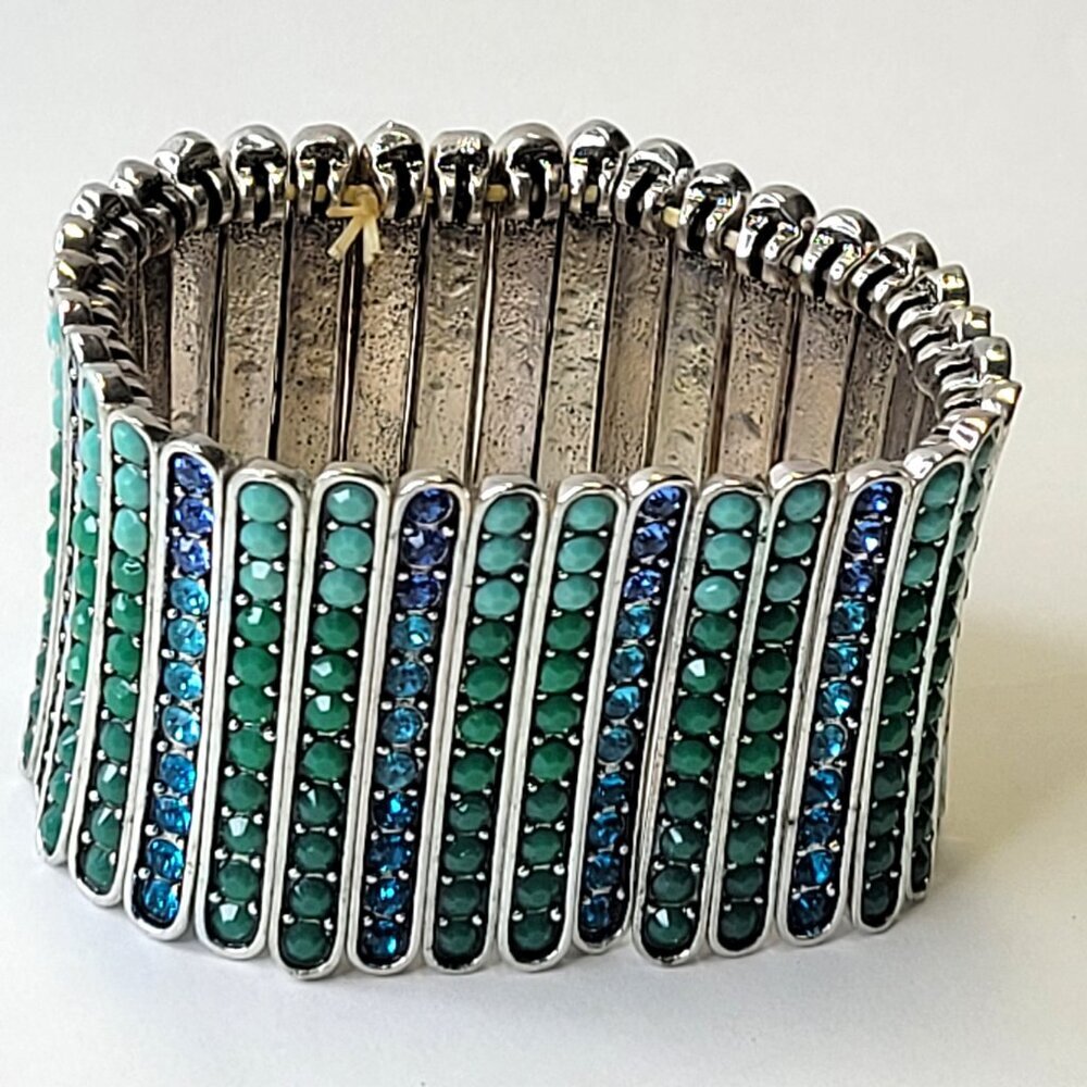 Blue Stretchable Bracelet - Picture 10 of 11